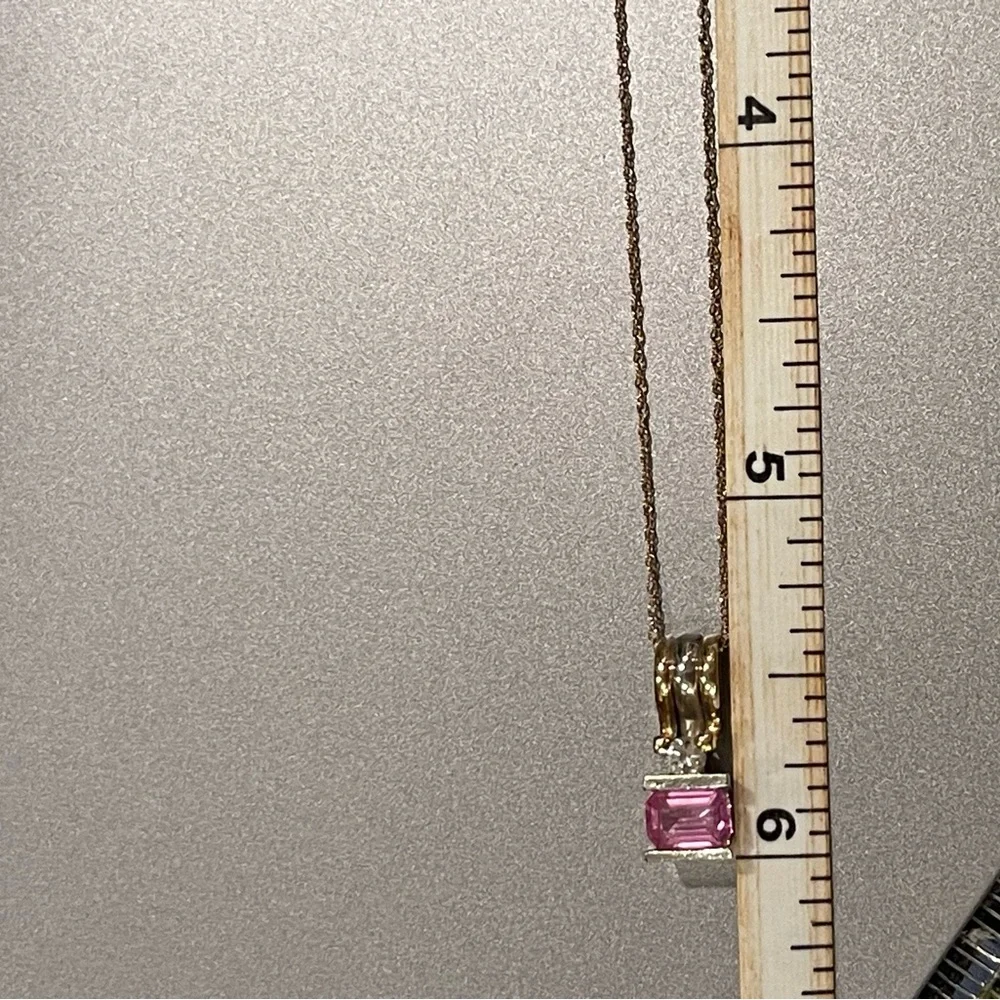 Pink sapphire, two tone, 14 karat gold modernist, diamond pendant - Picture 6 of 15